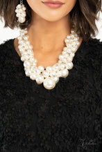 Load image into Gallery viewer, Paparazzi - Regal - Necklace
