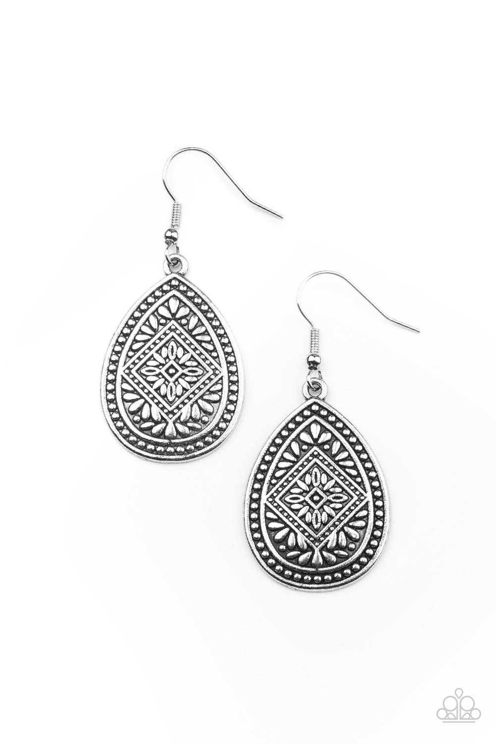 Paparazzi - Mayan Mecca - Silver - Earrings