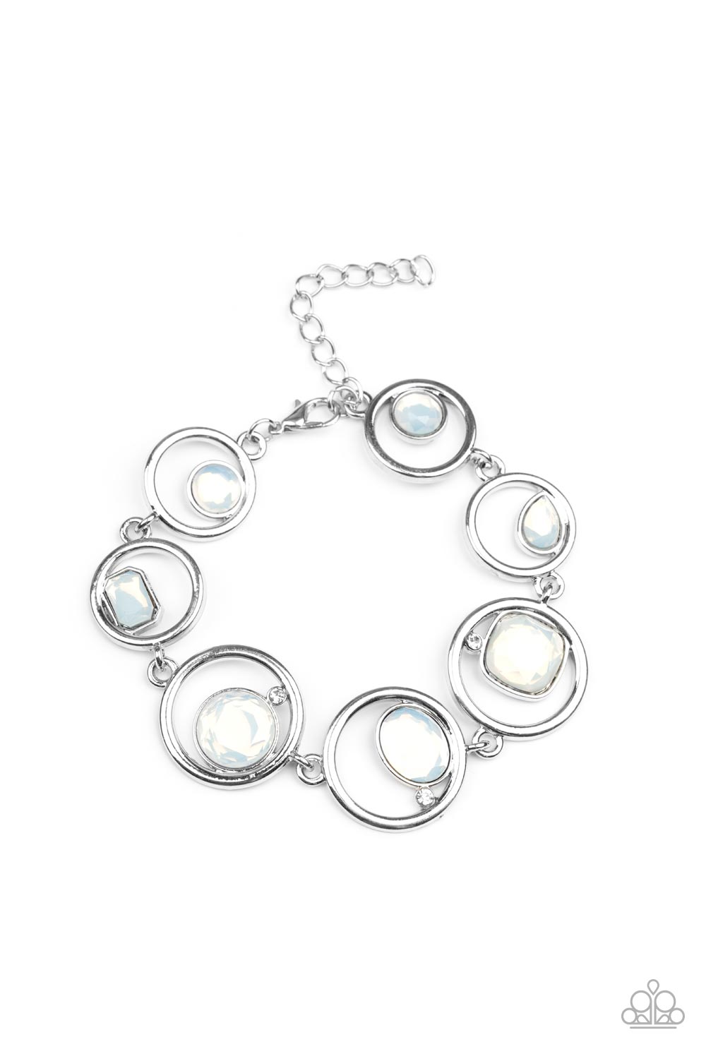 Paparazzi - Date Night Drama - White - Bracelet