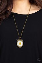 Load image into Gallery viewer, Paparazzi - Prairie Passion - Brass - Necklace
